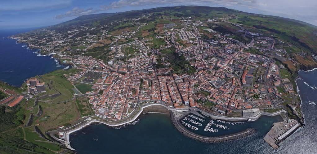 Casa De Hospedes Isaias Angra do Heroísmo Exteriör bild